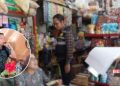 DPRD Pati Dukung Penindakan Jual Beli Rokok Ilegal hingga Pelosok Desa 15 ILUSTRASI: Petugas Satpol PP sidak rokok ilegal di warung Desa Sumberejo, Kecamatan Jaken, Kabupaten Pati, Rabu, 27 Maret 2024. (Dok. Satpol PP Pati/Beritajateng.id)