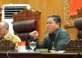 DPRD Pati Bentuk Pansus Raperda Perlindungan dan Pemberdayaan Petani  18 PIMPIN RAPAT: Ketua DPRD Pati, Ali Badrudin, memimpin rapat paripurna Rancangan Peraturan Daerah (Raperda) tentang Perlindungan dan Pemberdayaan Petani pada Senin, 22 April 2024. (Humas DPRD Pati/Beritajateng.id)