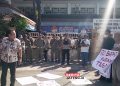 Massa Demo DPMPTSP Pati terkait  Tempat Karaoke Tanpa IMB di Kompleks Desa Puri 19 Massa Demo DPMPTSP Pati terkait  Tempat Karaoke Tanpa IMB di Kompleks Desa Puri