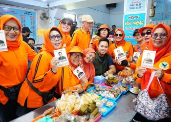 Lakukan Blusukan, Dico Populer di Kalangan Emak-emak Modal Maju Pilwalkot Semarang