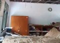 Diduga Lapuk, Plafon Ruang Guru SDN Sendanggayam Blora Ambrol 13 Diduga Lapuk, Plafon Ruang Guru SDN Sendanggayam Blora Ambrol