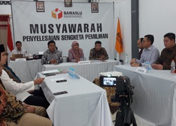 Hari Kedua Musyawarah Tertutup, Dico-Ali dan KPU Kendal Belum Mencapai Mufakat