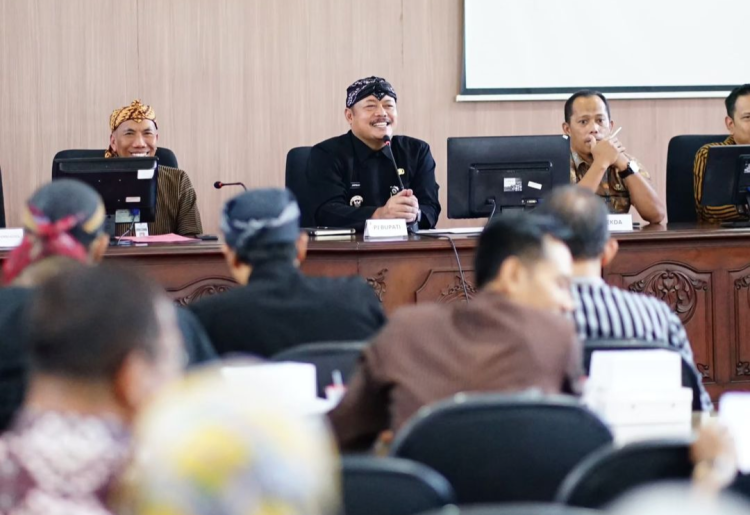 Sebanyak 700 Lebih Kursi Perades di Pati Kosong, Baru Terisi 264 Formasi 1 Sebanyak 700 Lebih Kursi Perades di Pati Kosong, Baru Terisi 264 Formasi