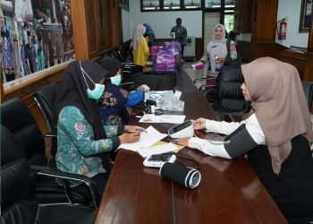 Kesadaran Masyarakat Terhadap Bahaya Asap Rokok Rendah, Ini Langkah Germas Salatiga 1 Kesadaran Masyarakat Terhadap Bahaya Asap Rokok Rendah, Ini Langkah Germas Salatiga