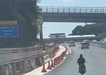 Seorang Pengendara Motor Tersesat Masuk Tol Bawen, Kok Bisa?