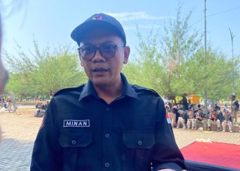 Hadir di Kampanye, Bawaslu Kudus Nyatakan Pejabat Kejagung RI Langgar Netralitas ASN 4 Hadir di Kampanye, Bawaslu Kudus Nyatakan Pejabat Kejagung RI Langgar Netralitas ASN