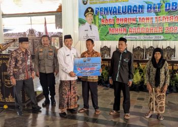 Pemkab Rembang Salurkan BLT DBHCHT Senilai Rp 4 Miliar, Per Orang dapat Rp 1,2 Juta!