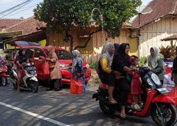 Relawan Harno-Hanies Gelar Jumat Berkah di Rembang, Koordinator: Bentuk Keharmonisan dengan Warga