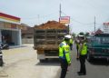 Tertibkan Sejumlah Dump Truck yang Kelebihan Muatan, DPRD Apresiasi Polresta Pati   15 Tertibkan Sejumlah Dump Truck yang Kelebihan Muatan, DPRD Apresiasi Polresta Pati