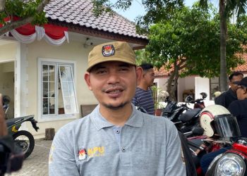 KPU Kudus Sebut Konten Paslon 01 Tidak Melanggar Kampanye, Ketua: Akan Dikaji Lebih Lanjut 9 KPU Kudus Sebut Konten Paslon 01 Tidak Melanggar Kampanye, Ketua: Akan Dikaji Lebih Lanjut