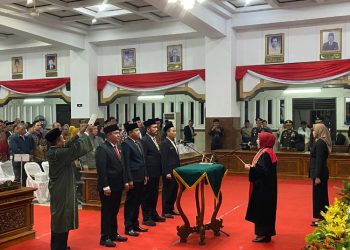 Empat Pimpinan DPRD Kudus 2024-2029 Resmi Dilantik, Sekda Sampaikan Harapan Besar 8 Empat Pimpinan DPRD Kudus 2024-2029 Resmi Dilantik, Sekda Sampaikan Harapan Besar