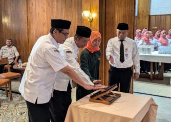 Ajak Masyarakat Peduli Lansia di Rembang, Dinsos Jateng Luncurkan Program Si Gemati