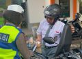 Polres Grobogan Gelar Operasi Zebra Candi, Bagikan Pamflet dan Coklat 17 Polres Grobogan Gelar Operasi Zebra Candi, Bagikan Pamflet dan Coklat