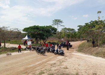 Gelar Aksi Blokade Jalan, Pemdes Tegaldowo Rembang Tegaskan Lawan PT Semen Indonesia