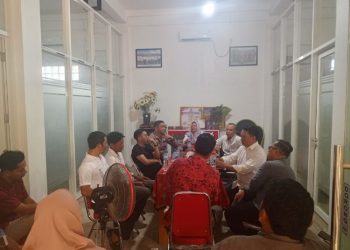 Pemdes Tegaldowo Rembang Tegaskan Kembali Blokade Jalan Jika PT Semen Tak Cabut Gugatan