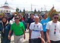 Para Pendukung Potong Gundul dan Jalan Kaki, Penuhi Nadzar Kemenangan Harno-Hanies di Pilkada Rembang 18 Para Pendukung Potong Gundul dan Jalan Kaki, Penuhi Nadzar Kemenangan Harno-Hanies di Pilkada Rembang