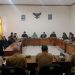 Mahasiswa Tuntut Pengumunan Perades Ditunda dan Bentuk Pansus, Ketua Dewan Pati Minta Bukti 8 Mahasiswa Tuntut Pengumunan Perades Ditunda dan Bentuk Pansus, Ketua Dewan Pati Minta Bukti