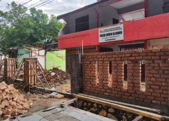 Amankan Aset Pemda, Pasar Glendoh Grobogan Dikelilingi Tembok 2 Amankan Aset Pemda, Pasar Glendoh Grobogan Dikelilingi Tembok
