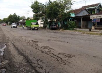 Jelang Nataru, Jalan Berlubang di Blora Ditambal Sulam