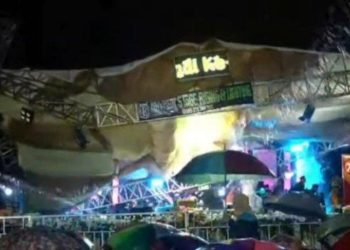 Atap Panggung Pengajian Gus Iqdam di Blora Roboh, Ini Penyebabnya