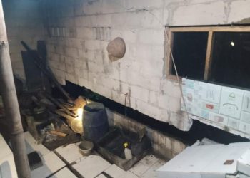 Dua Rumah di Pekalongan Ambles, Diduga Akibat Guyuran Hujan Deras