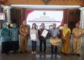 Dinkop UMKM Pati Salurkan Bantuan Rp 600 Juta Berupa Barang Hingga Unggas 19 Dinkop UMKM Pati Salurkan Bantuan Rp 600 Juta Berupa Barang Hingga Unggas