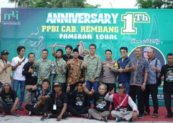 Bupati Terpilih Harno Buka Pameran Bonsai di HUT PPIB Rembang
