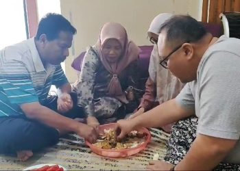Pilkada Rembang Usai, Harno-Hanies Gelar Makan Bareng Ala Pesantren dengan Tim Pemenangan
