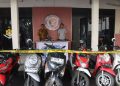 Polisi Tangkap 6 Pemuda di Pati yang Viral Karena Konvoi Bawa Sajam 18 Polisi Tangkap 6 Pemuda di Pati yang Viral Karena Konvoi Bawa Sajam