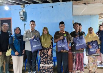 Firnando Ganinduto Salurkan Bantuan dari BUMN ke Korban Longsor di Kendal