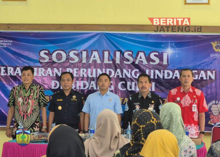 Pemkab Jepara Ajak Tokoh Masyarakat Ikut Kampanye Berantas Rokok Ilegal 2 Pemkab Jepara Ajak Tokoh Masyarakat Ikut Kampanye Berantas Rokok Ilegal 1