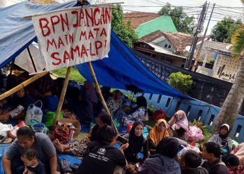 Rela Menginap di Halaman, Petani Pundenrejo Tunggu Kejelasan BPN Pati Soal Tanah