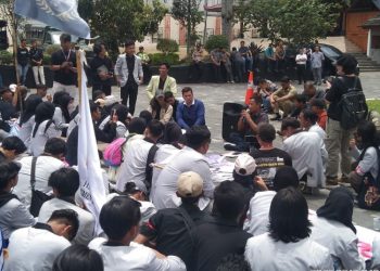 Mahasiswa Salatiga Tolak Sejumlah Kebijakan Pemerintah, Begini Respon Dewan