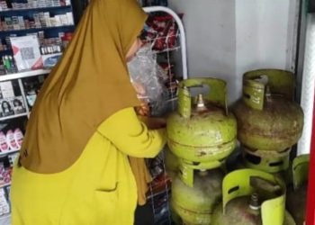 Warga Salatiga Mengeluh Sistem Pengecer Dihapus, Akui Sulit dapat Gas Elpiji 3 Kg