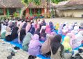 Pupuk Kecintaan Kepada Nabi, SDN Kabongan Kidul Rembang Baca Sholawat Tiap Pagi 17 Pupuk Kecintaan Kepada Nabi, SDN Kabongan Kidul Rembang Baca Sholawat Tiap Pagi
