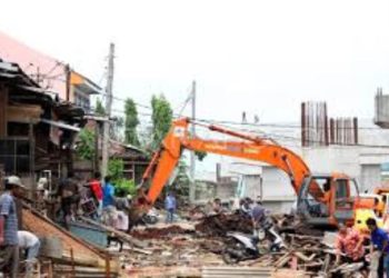 Warga Blora Bangun Rumah Tak Sesuai GSB, DPMPTSP Blora: Ada Sanksinya 6 Warga Blora Bangun Rumah Tak Sesuai GSB, DPMPTSP Blora: Ada Sanksinya