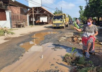 Anggota Komisi D DPRD Pati Minta Pemkab Segera Perbaiki Jalan Rusak di Dukuhseti