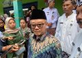 Mendikdasmen Abdul Mu’ti Tinjau Sekolah Terdampak Banjir di Kudus