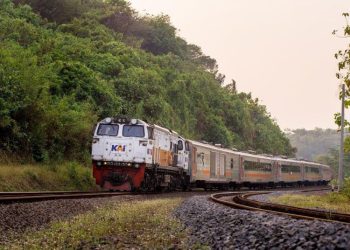 Kembali Beroperasi, KA Sancaka Utara di Stasiun Cepu Blora Catat Ribuan Penumpang