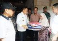 Korban Puting Beliung di Dukuhseti dapat Bantuan Rp 20 Juta dari Bupati Pati 19 Korban Puting Beliung di Dukuhseti dapat Bantuan Rp 20 Juta dari Bupati Pati