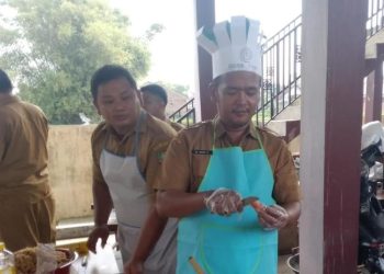 Pegawai ASN Laki-laki di Blora Ikuti Lomba Hari Kartini, Hormati Kesetaraan Gender