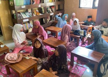 Atap Roboh Belum Diperbaiki, Siswa SDN 2 Purwosari Kudus Akui Tak Nyaman Belajar