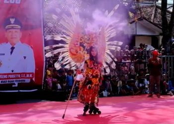 Parade Seni Budaya Sukses Digelar di Grobogan, Diikuti Pelajar Hingga Seniman Lokal