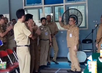 Beri Arahan Pegawai DPUR Pati, Bupati Sudewo Tekankan Profesionalitas dan Kesungguhan 4 Beri Arahan Pegawai DPUR Pati, Bupati Sudewo Tekankan Profesionalitas dan Kesungguhan
