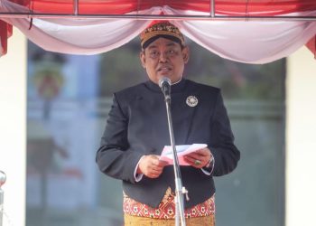 Momen Hardiknas, Bupati Grobogan Tegaskan Tak Boleh Ada Diskriminasi Pendidikan