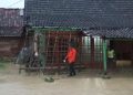 Pemkab Blora Terjunkan Puskesmas Keliling untuk Warga Terdampak Banjir 16 Pemkab Blora Terjunkan Puskesmas Keliling untuk Warga Terdampak Banjir