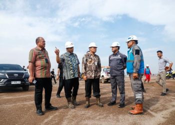 Gubernur Jateng Optimis Kolam Retensi Terboyo dan Sriwulan Mampu Atasi Rob