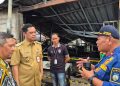 Tinjau Lokasi Kebakaran PT HWI, Bupati Jepara Pastikan Hak Korban Terpenuhi 16 Tinjau Lokasi Kebakaran PT HWI, Bupati Jepara Pastikan Hak Korban Terpenuhi