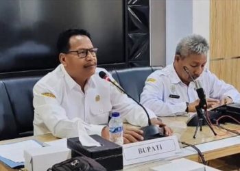 Puluhan Buruh Rembang Adukan Sejumlah Keluhan ke Bupati, Ini Tanggapannya