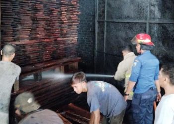 Oven Pengering Kayu di Tahunan Jepara Terbakar Akibat Terlalu Panas